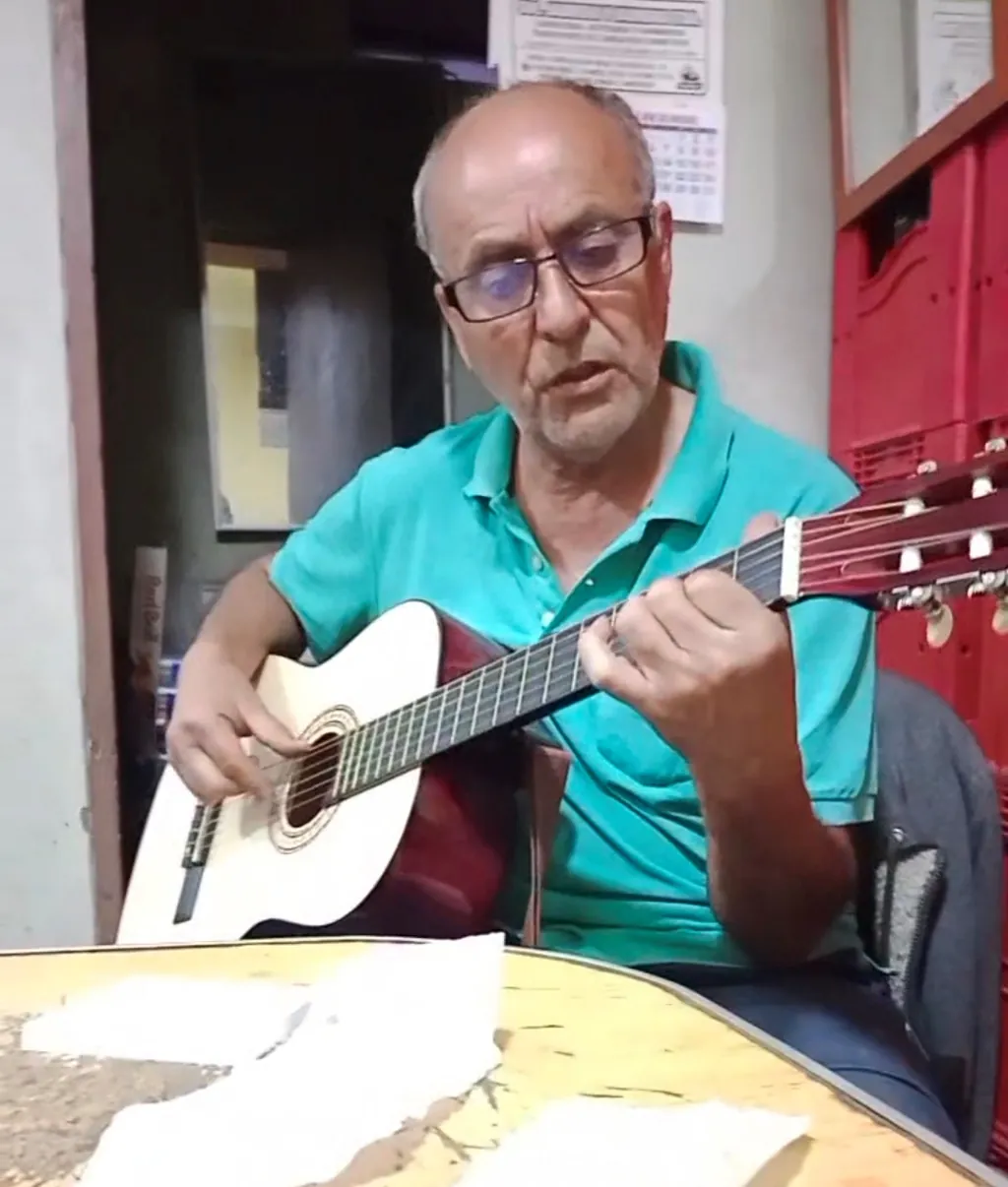 Retrato de Pedro Morales, poeta y escritor chileno